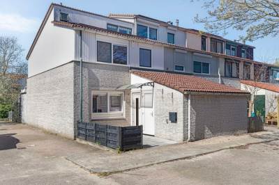 Woning Plevierhof 13 Delft