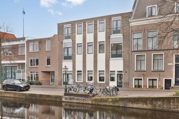 Woning Utrechtse Veer 2H Leiden
