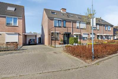 Woning Goudenregenstraat 10 's-Gravenpolder