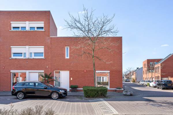 Woning Sint Pieterspark 156 Tilburg