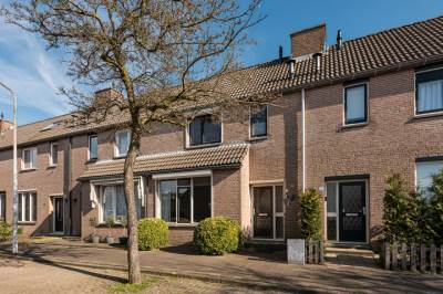 Woning Munnikplaat 4 Huizen