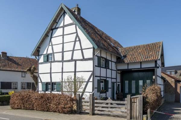 Woning Reijmerstokkerdorpsstraat 108 Reijmerstok