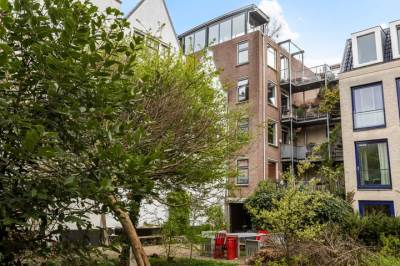 Woning Oudezijds Armsteeg 4F Amsterdam