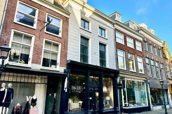 Woning Warmoesstraat 24A Haarlem