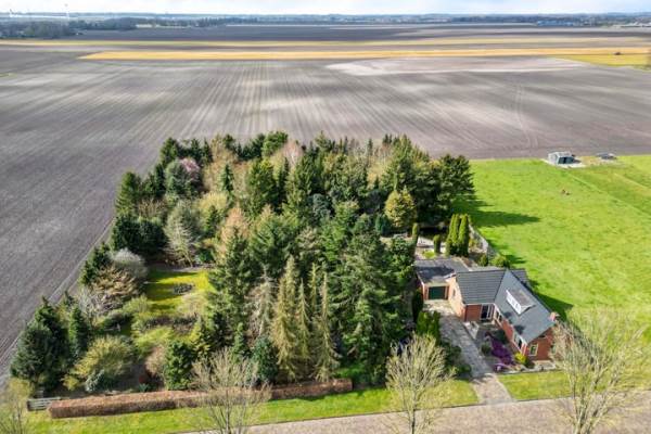 Woning Eerste Kruisdiep WZ 132 Nieuw-Weerdinge