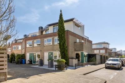 Woning Adrienne Solserpad 30 Rotterdam
