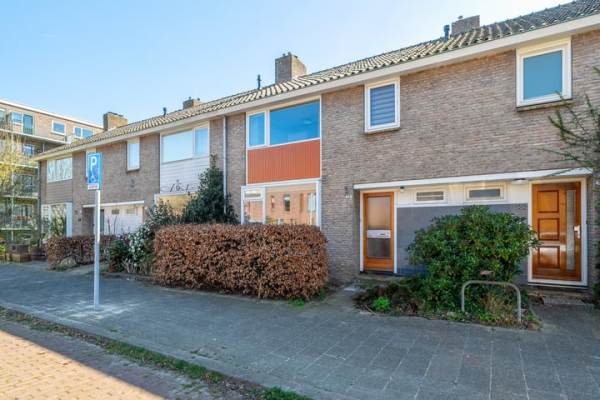 Woning Aagje Dekenstraat 18 Groningen