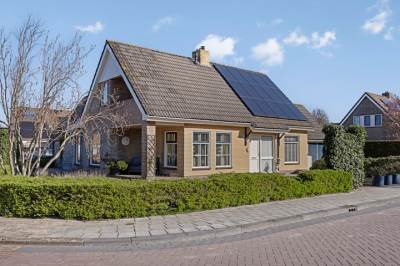 Woning De Kamp 7 Tzummarum