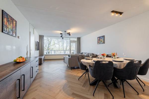 Woning Zeezigt 152 Diemen