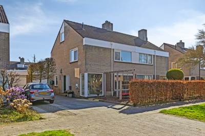 Woning Azaleaweg 12 Paterswolde
