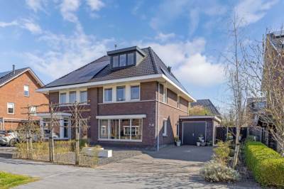 Woning Celsiushage 11 Emmeloord