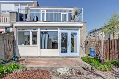 Woning Hoge Weije 22 Hoogvliet Rotterdam