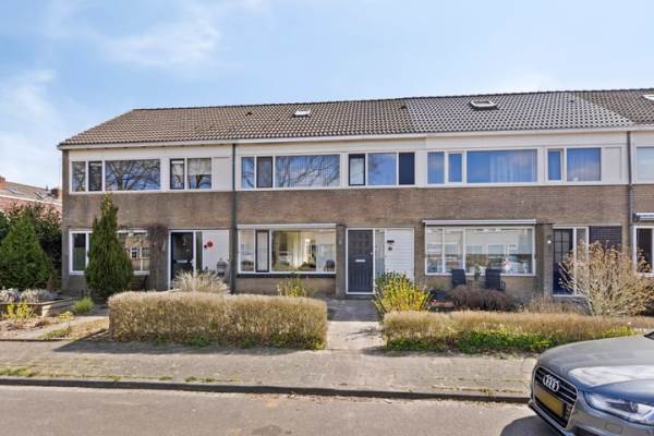 Woning Van Stolbergstrjitte 19 Kootstertille