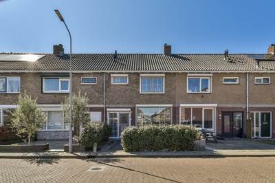 Woning Mascagnistraat 11 Heemskerk