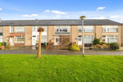 Woning Parelstraat 19 Alphen aan den Rijn
