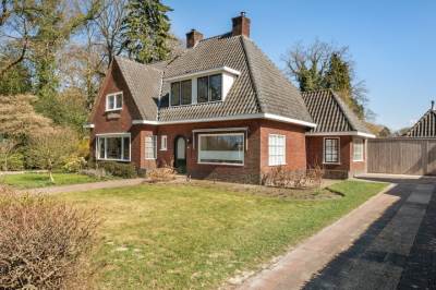 Woning Stationsweg 16 Ommen