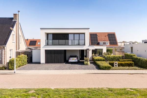 Woning Begoniastraat 8 Graauw