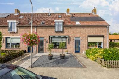 Woning Koningin Julianastraat 28 Nieuwe-Tonge