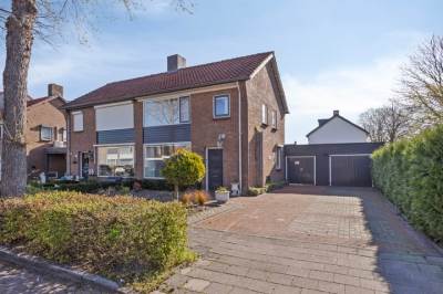 Woning Juliana van Stolbergstraat 15 Kaatsheuvel