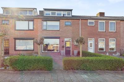 Woning Azaleastraat 22 Hoek