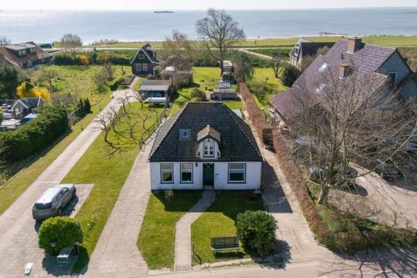 Woning Dorpsweg 142 Schellinkhout