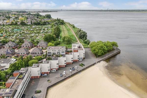 Woning Harderwijkerzand 14 Huizen