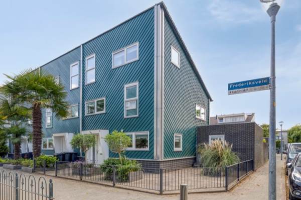 Woning Frederiksveld 1 Nieuw-Vennep