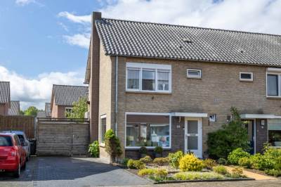 Woning Reuvekamplaan 10 Almelo