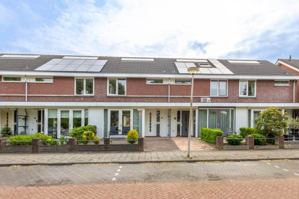 Woning Menno van Coehoornsingel 35 Langerak