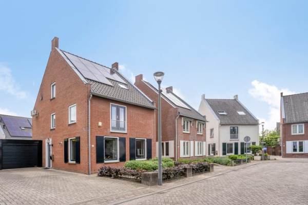 Woning Monnikserf 15 Helmond