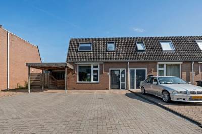 Woning De Klamp 8 Erica