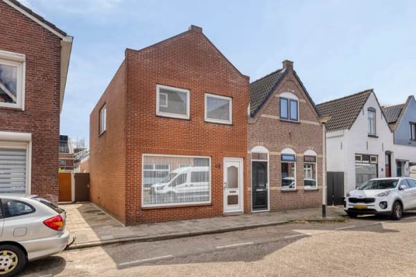 Woning Voorstraat 40 Roosendaal
