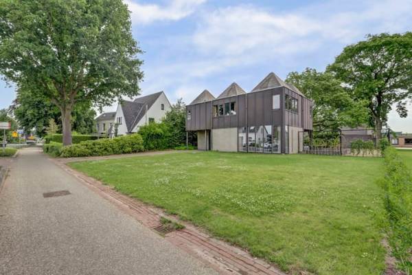 Woning Rijksstraatweg 145 Twello