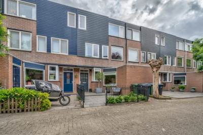 Woning Piraeuserf 12 Rotterdam