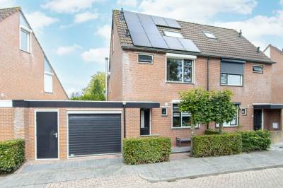 Woning Kraaijenveld 63 Wijk en Aalburg
