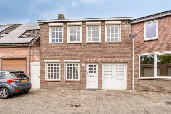 Woning Eindstraat 2 Roosendaal