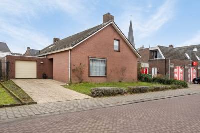 Woning Monseigneur Nolensstraat 4 Stramproy