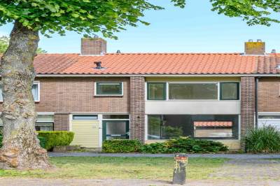 Woning Cornelis Dirkszplein 2 Emmeloord