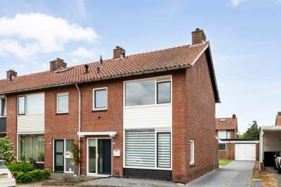 Woning G.A. Leendertz-Ladeniuslaan 9 Almelo