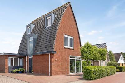 Woning Klaproosakker 32 Veessen