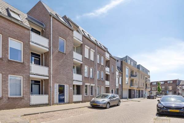 Woning Kardinaal van Rossumstraat 50 Tilburg