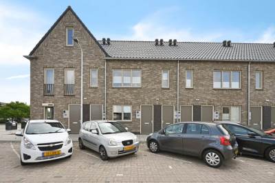 Woning Leonard Roggeveenstraat 32 's-Gravenzande