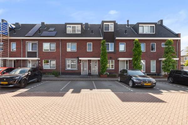 Woning Schoolplein 6 Langerak