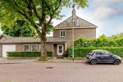 Woning Burgemeester Serrarislaan 5 Breda
