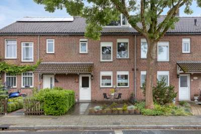 Woning Lodewijk van Deyssellaan 15 Hillegom