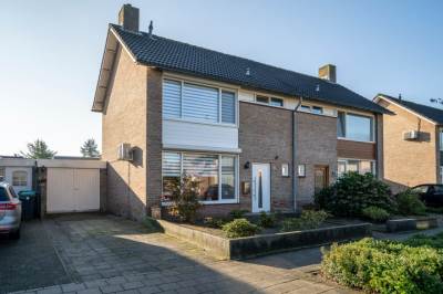 Woning Schutveldstraat 7 Uden