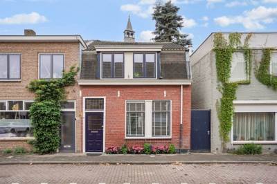 Woning Kardinaal Vaughanstraat 18 Tilburg