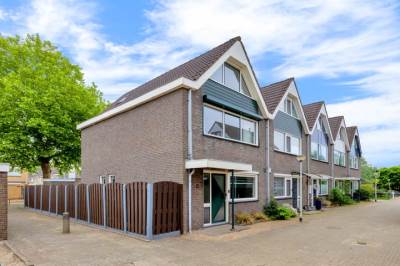 Woning Ploegschaar 10 Hellevoetsluis