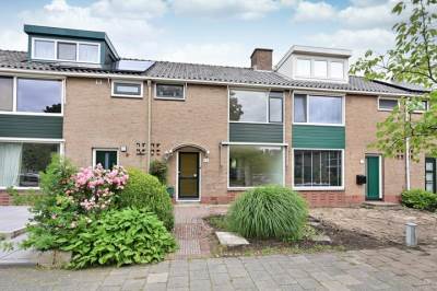 Woning Staringlaan 11 Uithoorn