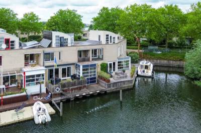 Woning Pluuthaven 64 Zeewolde